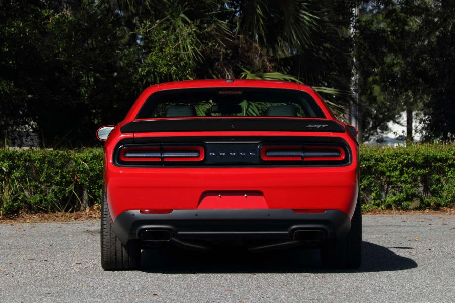 2015 Dodge Challenger SRT Hellcat 3rd Gen - Image 5 of 31