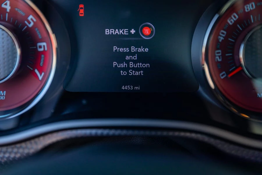 2015 Dodge Challenger SRT Hellcat 3rd Gen - Image 22 of 30