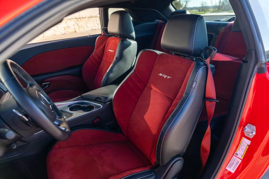 2015 Dodge Challenger SRT Hellcat 3rd Gen - Image 25 of 30