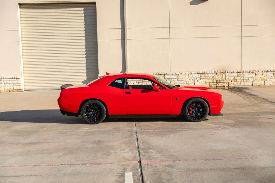 2015 Dodge Challenger SRT Hellcat 3rd Gen - Image 18 of 30