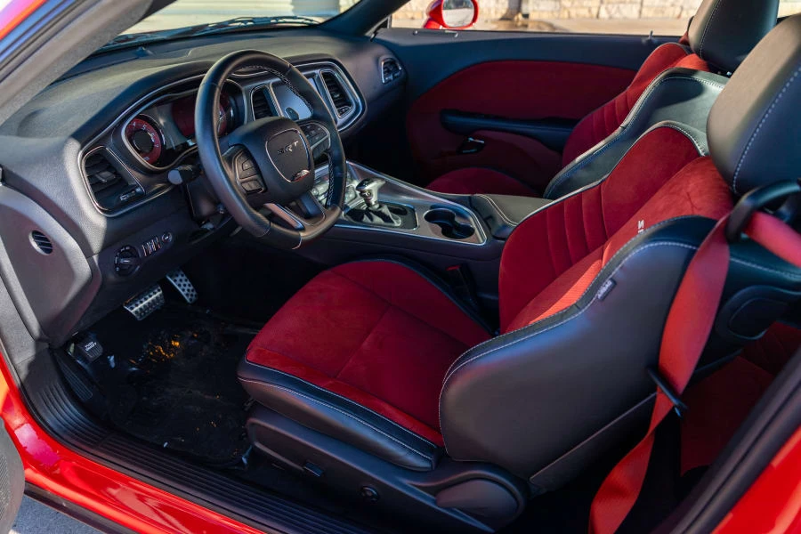 2015 Dodge Challenger SRT Hellcat 3rd Gen - Image 21 of 30