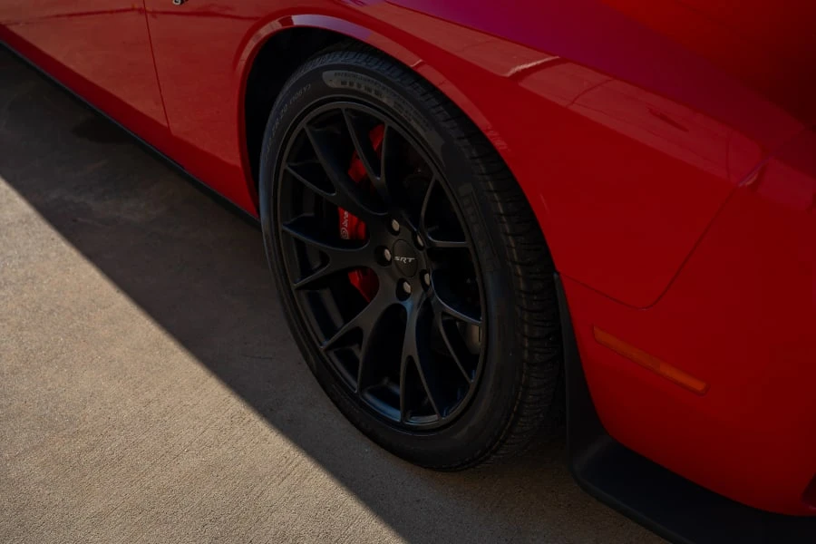 2015 Dodge Challenger SRT Hellcat 3rd Gen - Image 11 of 30