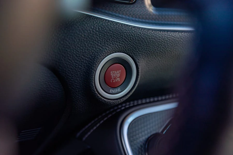 2015 Dodge Challenger SRT Hellcat 3rd Gen - Image 27 of 30