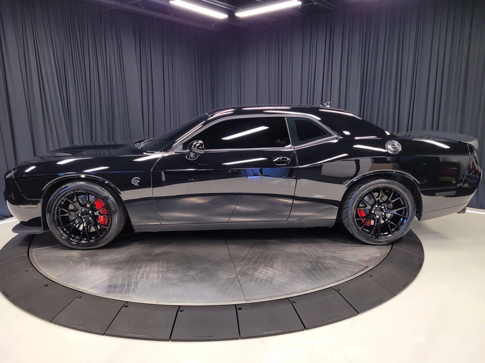 2015 Dodge Challenger SRT Hellcat 3rd Gen - Image 8 of 12