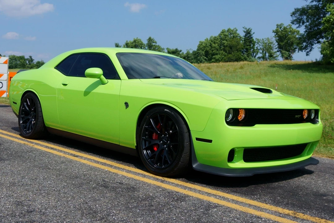 2015 Dodge Challenger SRT Hellcat 3rd Gen - Image 3 of 5