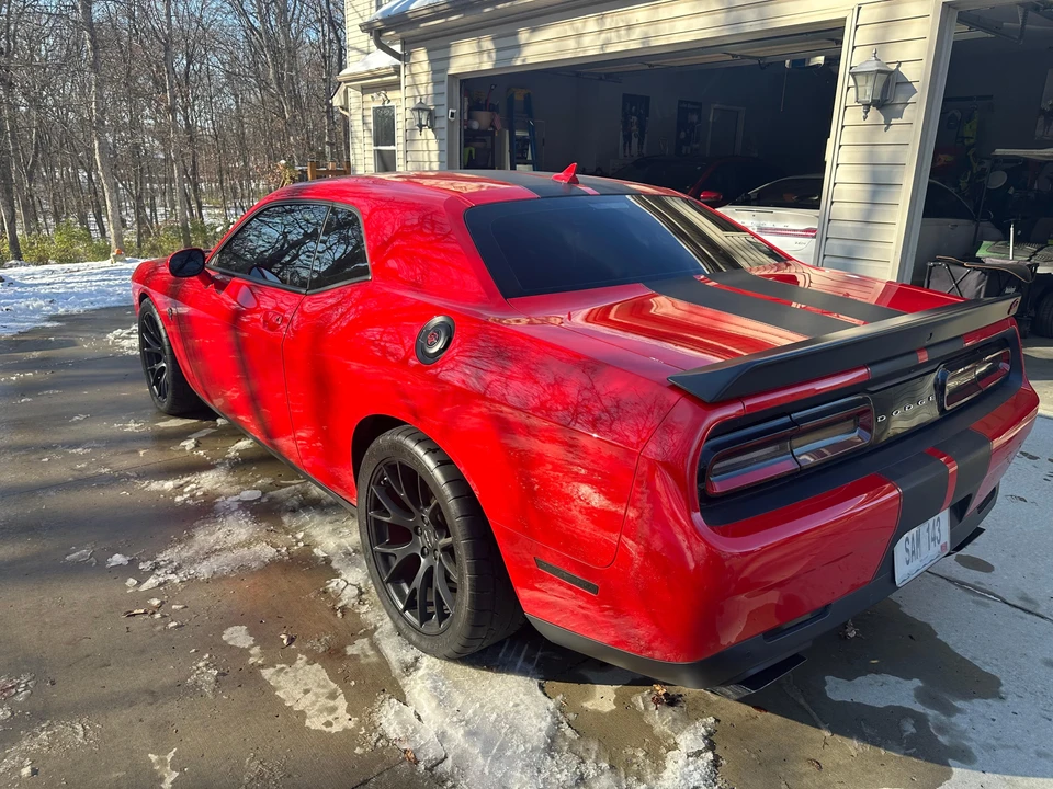 2015 Dodge Challenger SRT Hellcat 3rd Gen - Image 24 of 30