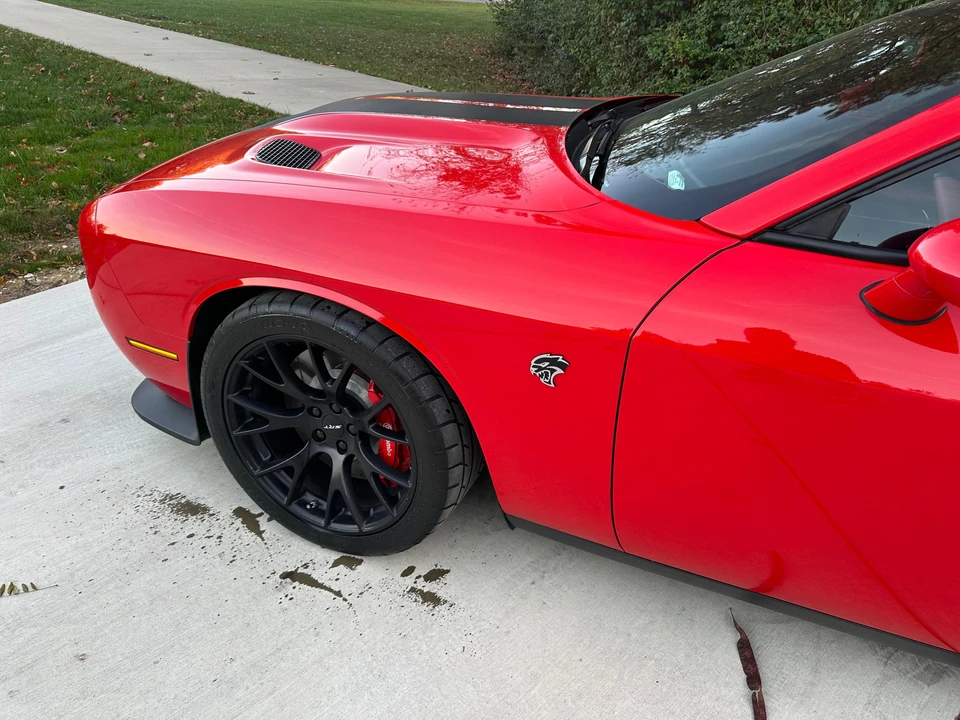 2015 Dodge Challenger SRT Hellcat 3rd Gen - Image 20 of 30