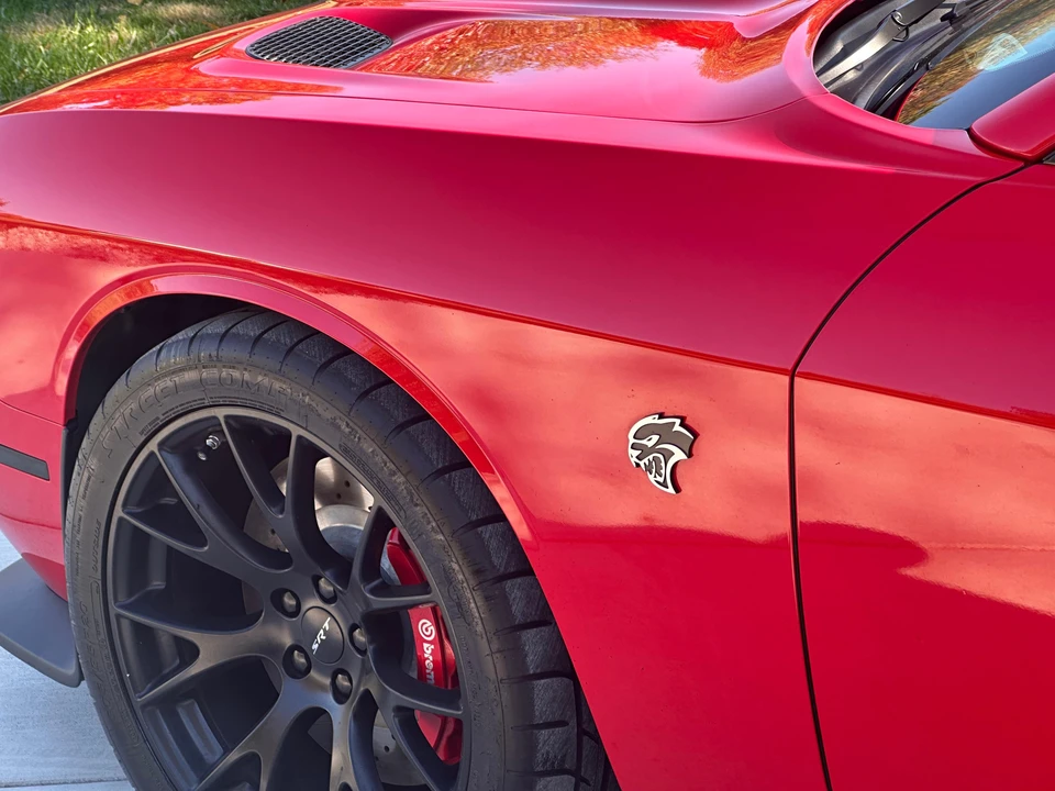 2015 Dodge Challenger SRT Hellcat 3rd Gen - Image 19 of 30
