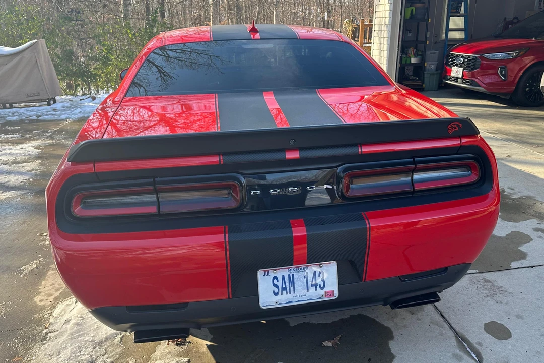 2015 Dodge Challenger SRT Hellcat 3rd Gen - Image 5 of 30