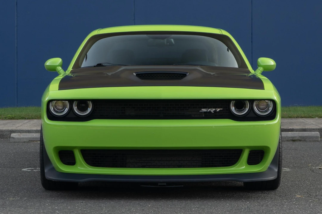 2015 Dodge Challenger SRT Hellcat 3rd Gen - Image 2 of 31