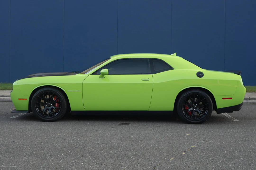 2015 Dodge Challenger SRT Hellcat 3rd Gen - Image 3 of 31