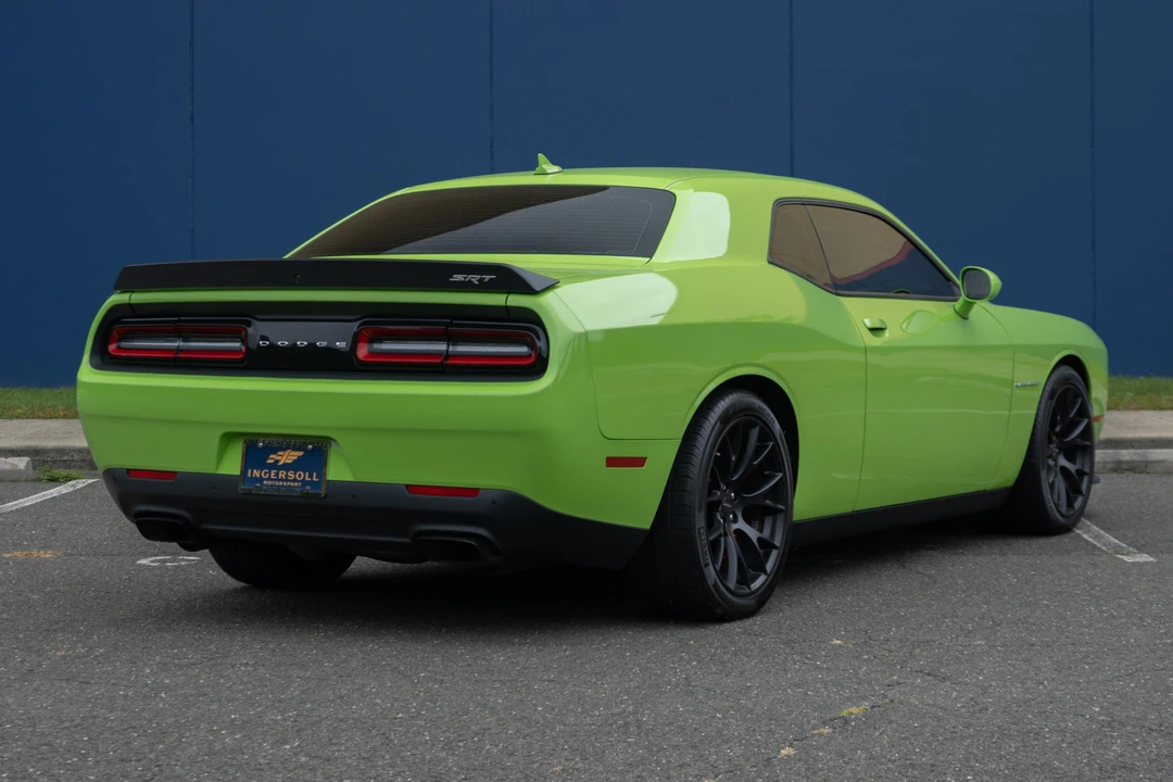 2015 Dodge Challenger SRT Hellcat 3rd Gen - Image 4 of 31