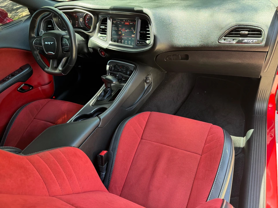 2015 Dodge Challenger SRT Hellcat 3rd Gen - Image 24 of 31
