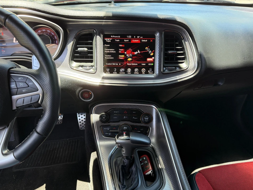 2015 Dodge Challenger SRT Hellcat 3rd Gen - Image 25 of 31