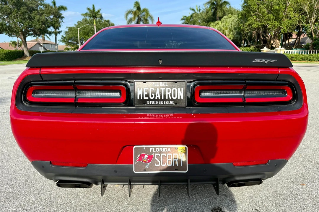 2015 Dodge Challenger SRT Hellcat 3rd Gen - Image 5 of 31