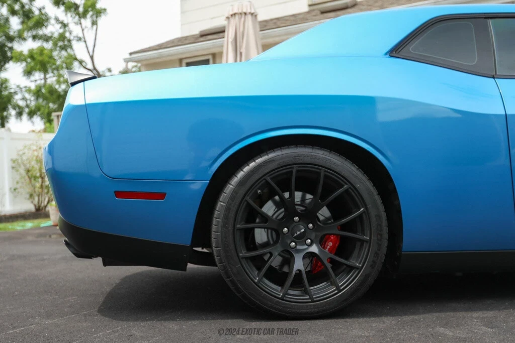 2015 Dodge Challenger SRT Hellcat 3rd Gen - Image 10 of 12