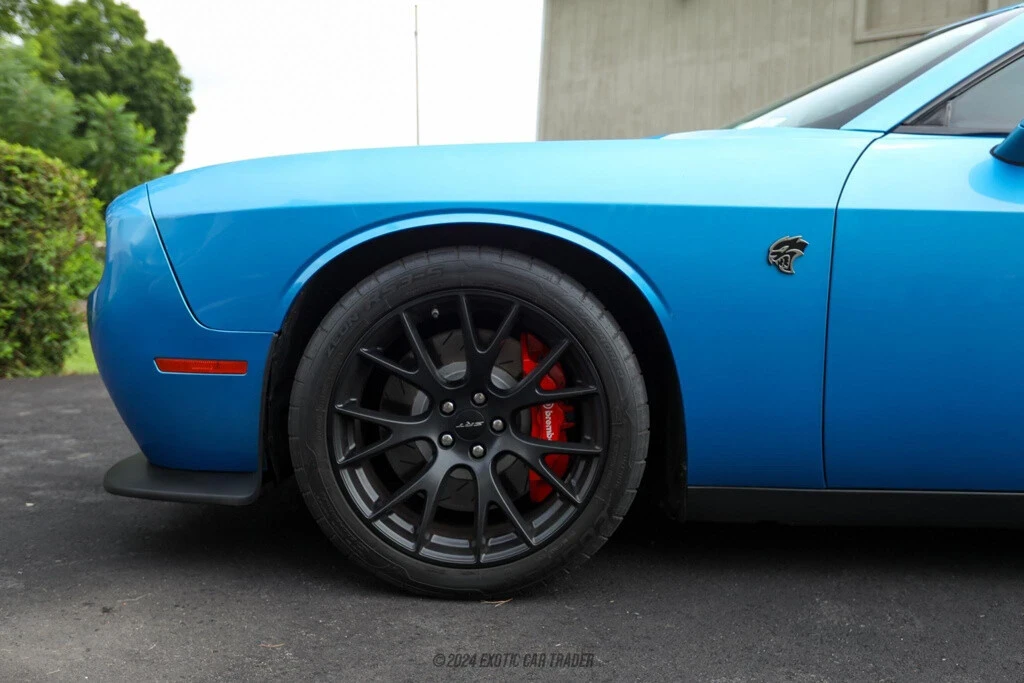 2015 Dodge Challenger SRT Hellcat 3rd Gen - Image 4 of 12