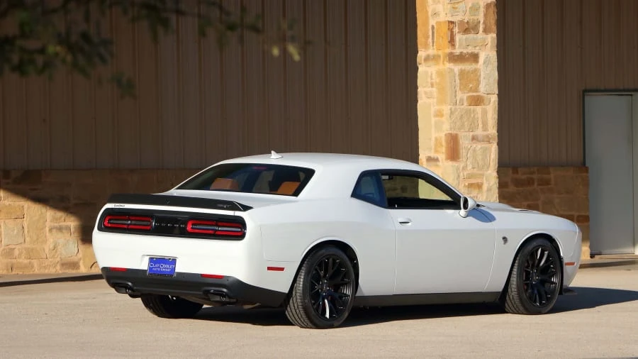 2015 Dodge Challenger SRT Hellcat 3rd Gen - Image 3 of 12