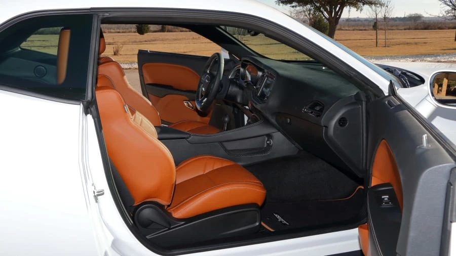2015 Dodge Challenger SRT Hellcat 3rd Gen - Image 5 of 12