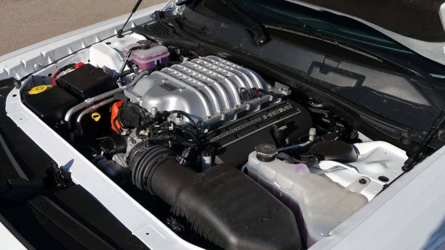2015 Dodge Challenger SRT Hellcat 3rd Gen - Image 6 of 12