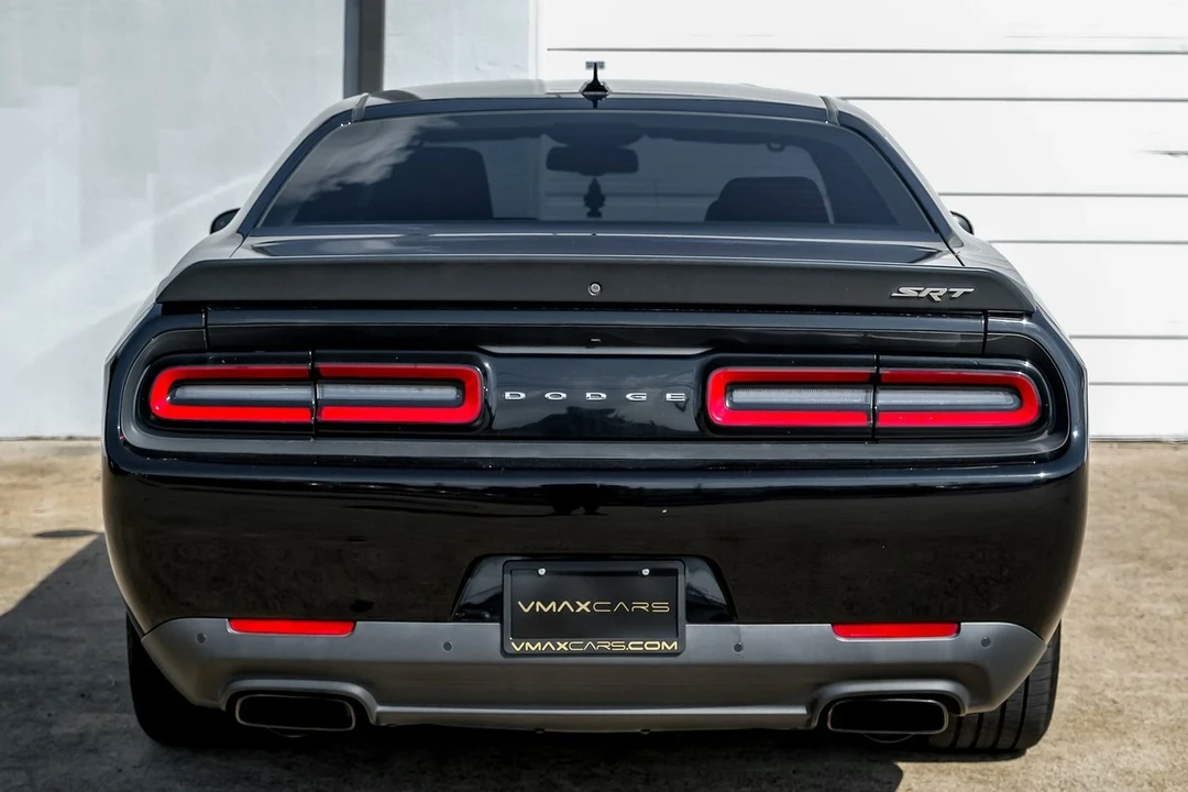 2015 Dodge Challenger SRT Hellcat 3rd Gen - Image 9 of 21