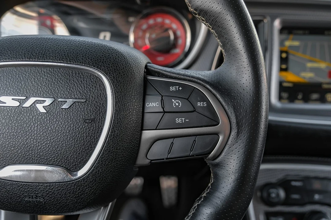 2015 Dodge Challenger SRT Hellcat 3rd Gen - Image 15 of 21