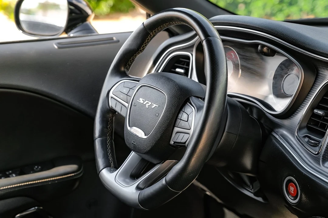 2015 Dodge Challenger SRT Hellcat 3rd Gen - Image 12 of 21