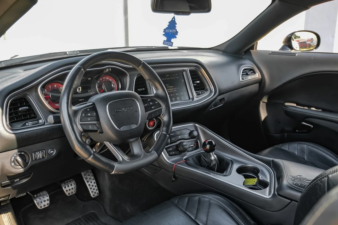 2015 Dodge Challenger SRT Hellcat 3rd Gen - Image 4 of 21