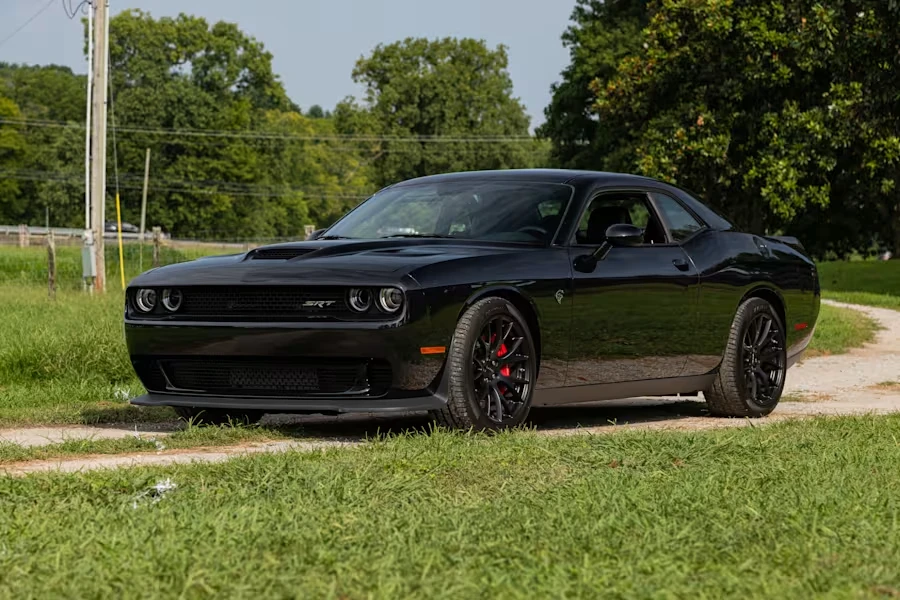 2015 Dodge Challenger SRT Hellcat 3rd Gen - Image 17 of 31