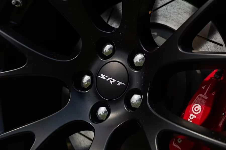 2015 Dodge Challenger SRT Hellcat 3rd Gen - Image 7 of 31