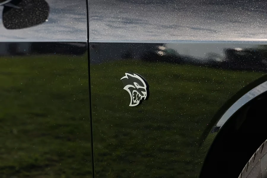 2015 Dodge Challenger SRT Hellcat 3rd Gen - Image 11 of 31