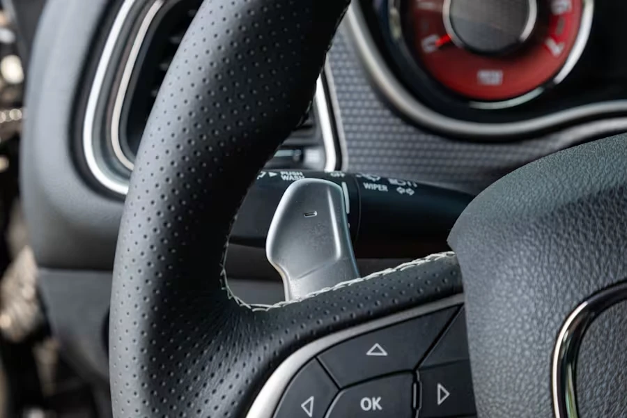 2015 Dodge Challenger SRT Hellcat 3rd Gen - Image 30 of 31