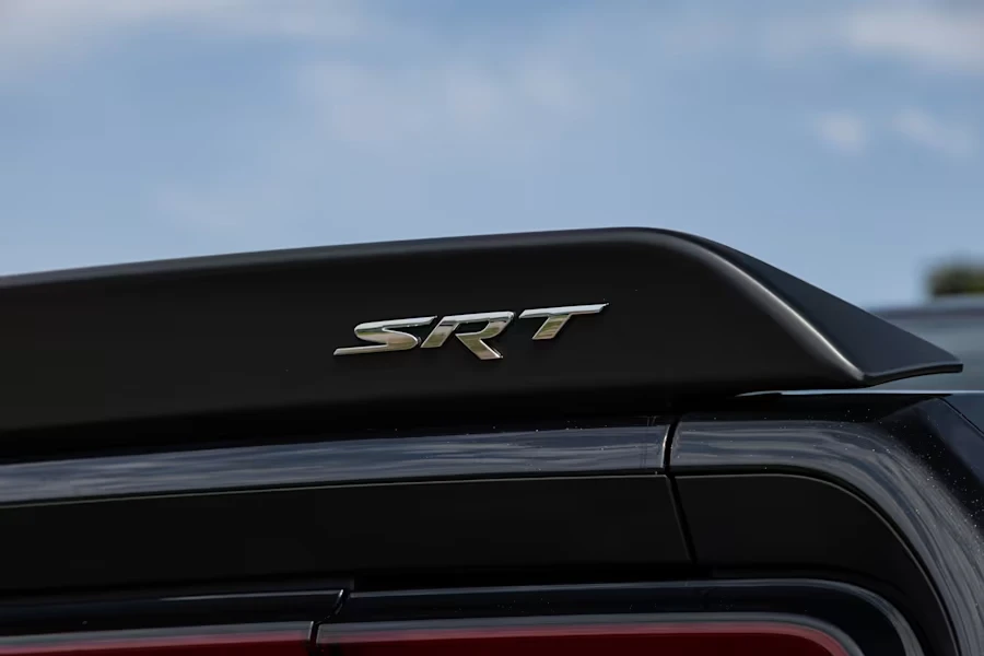 2015 Dodge Challenger SRT Hellcat 3rd Gen - Image 9 of 31