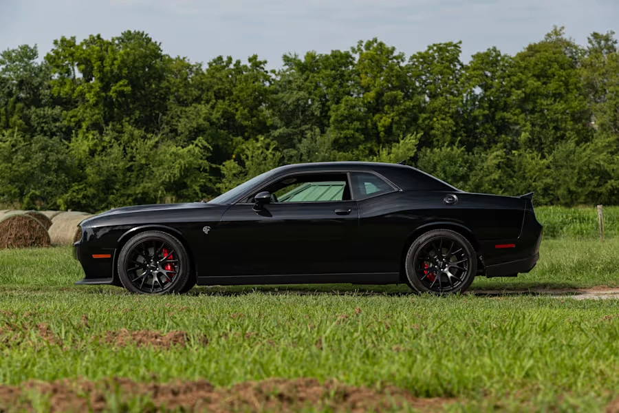 2015 Dodge Challenger SRT Hellcat 3rd Gen - Image 2 of 31