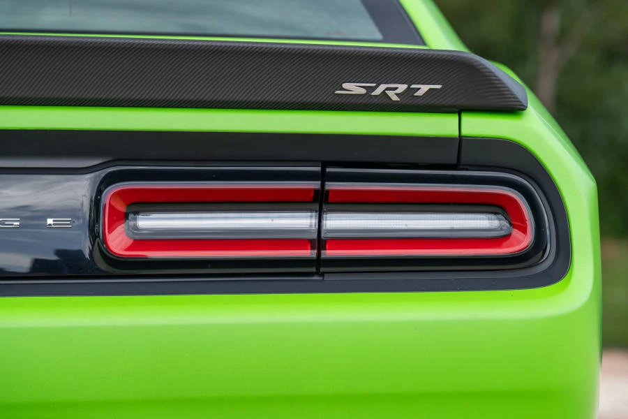 2015 Dodge Challenger SRT Hellcat 3rd Gen - Image 13 of 31