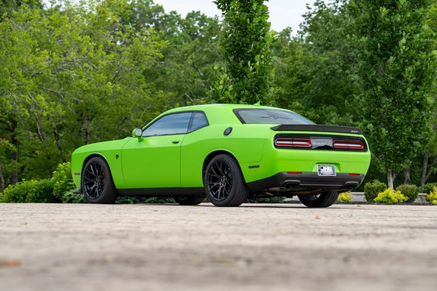 2015 Dodge Challenger SRT Hellcat 3rd Gen - Image 27 of 31