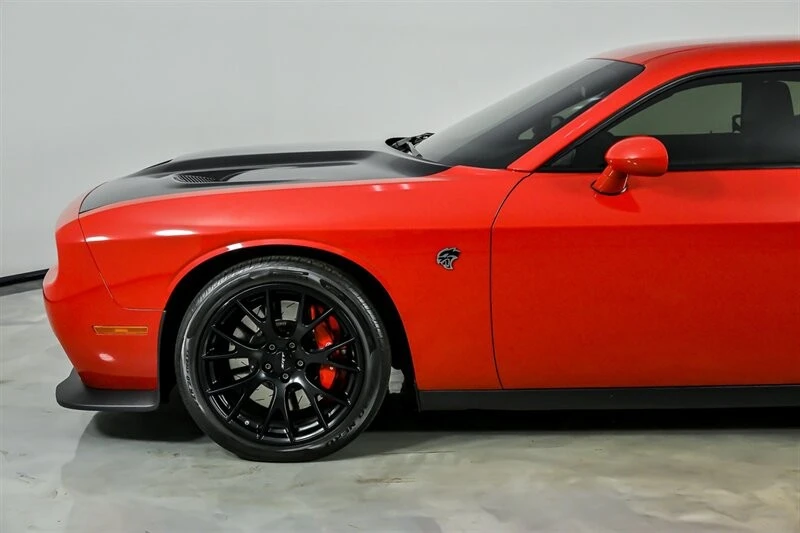 2015 Dodge Challenger SRT Hellcat 3rd Gen - Image 7 of 21