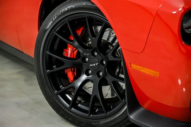 2015 Dodge Challenger SRT Hellcat 3rd Gen - Image 4 of 21