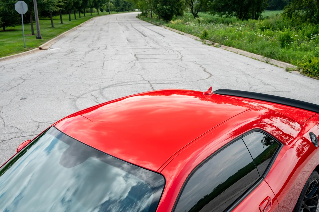 2015 Dodge Challenger SRT Hellcat 3rd Gen - Image 18 of 31