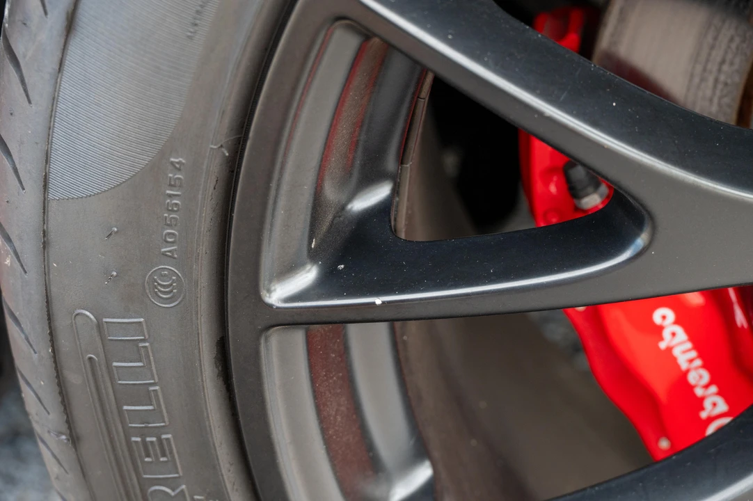 2015 Dodge Challenger SRT Hellcat 3rd Gen - Image 30 of 31