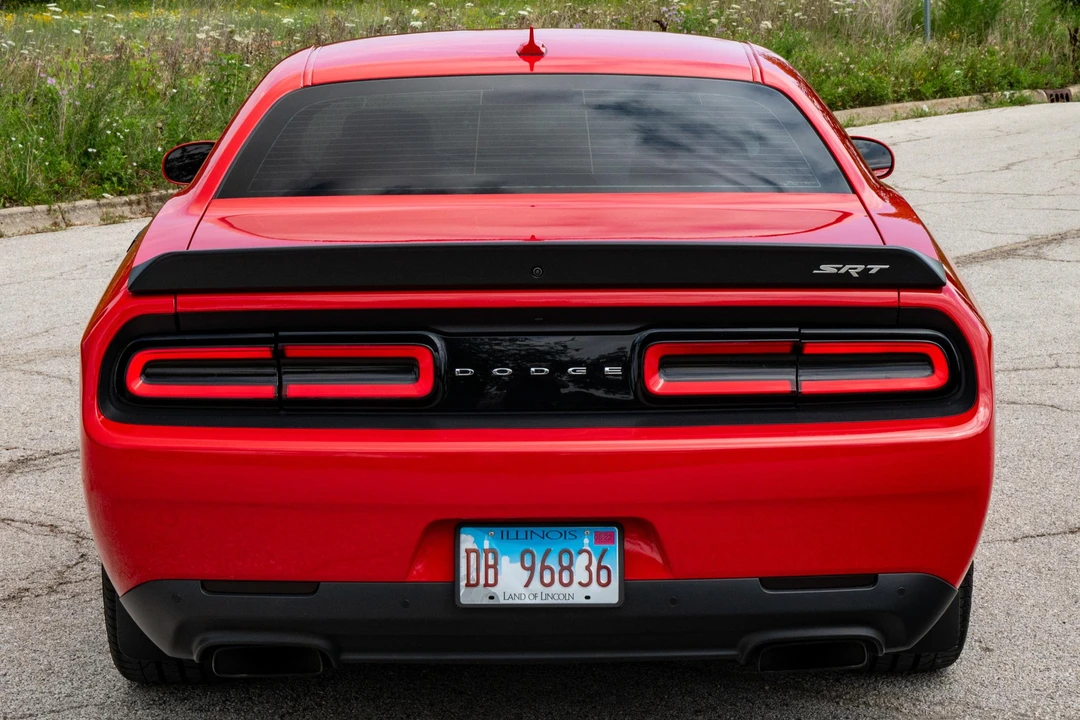 2015 Dodge Challenger SRT Hellcat 3rd Gen - Image 5 of 31