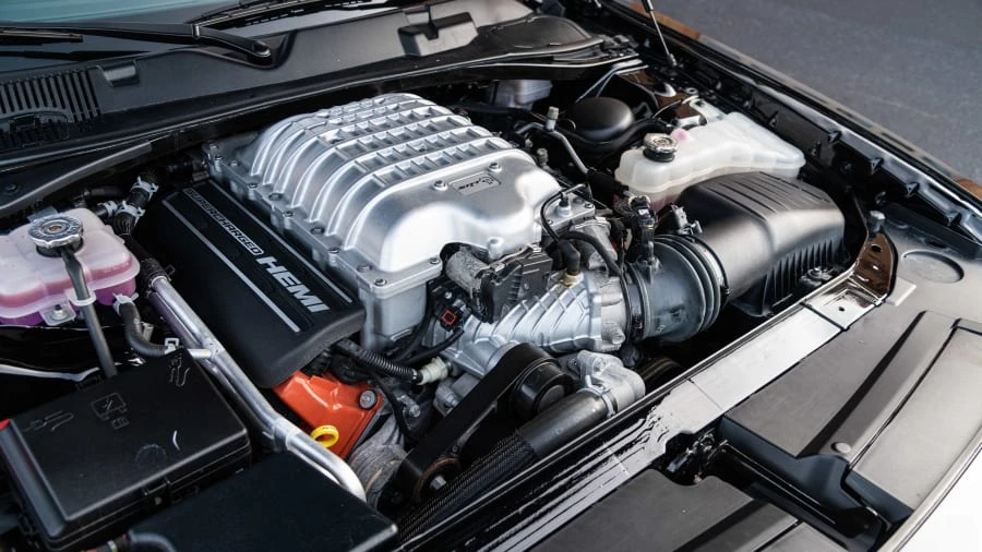 2015 Dodge Challenger SRT Hellcat 3rd Gen - Image 7 of 24