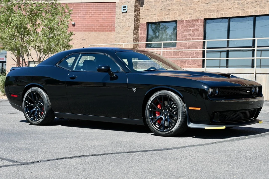 2015 Dodge Challenger SRT Hellcat 3rd Gen - Image 18 of 21