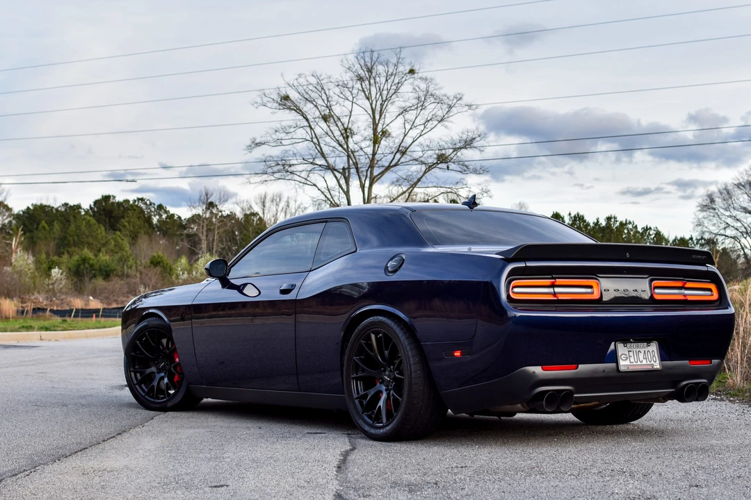 2015 Dodge Challenger SRT Hellcat 3rd Gen - Image 15 of 31