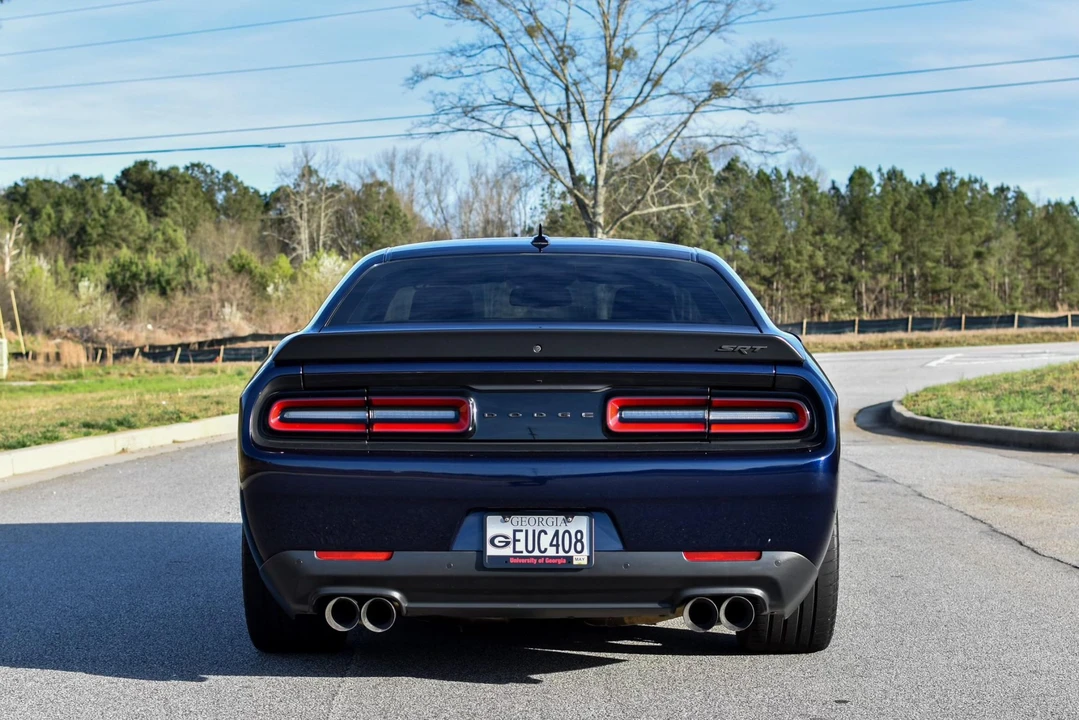 2015 Dodge Challenger SRT Hellcat 3rd Gen - Image 13 of 31