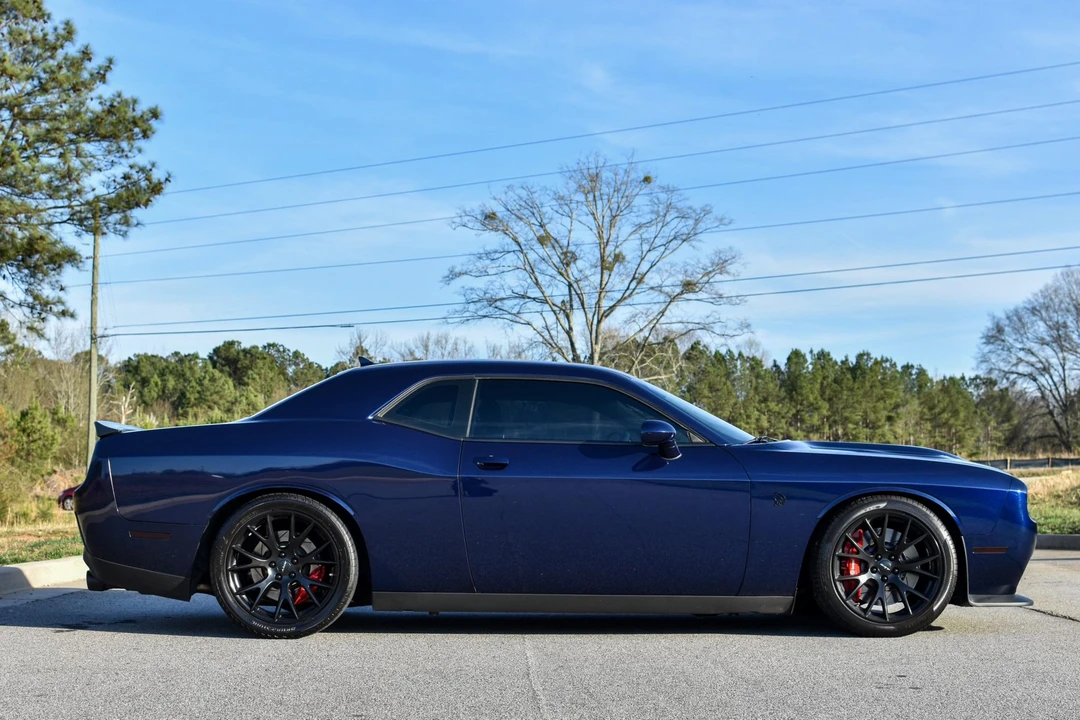 2015 Dodge Challenger SRT Hellcat 3rd Gen - Image 11 of 31