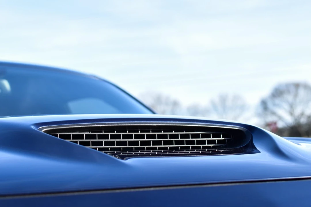 2015 Dodge Challenger SRT Hellcat 3rd Gen - Image 18 of 31