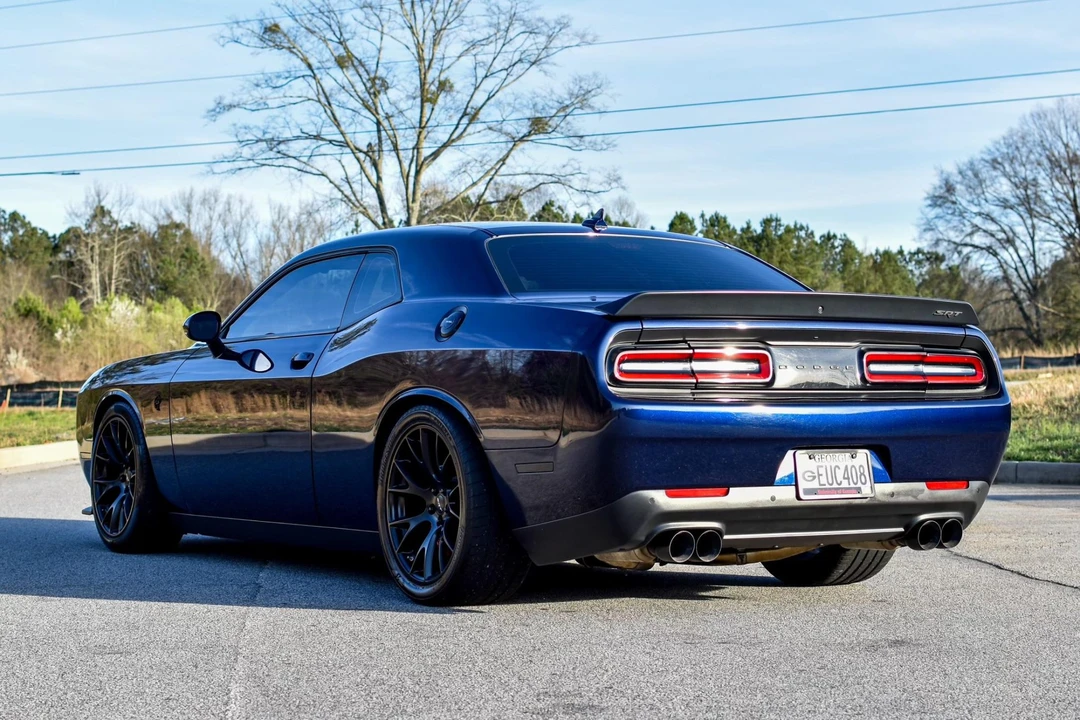 2015 Dodge Challenger SRT Hellcat 3rd Gen - Image 14 of 31