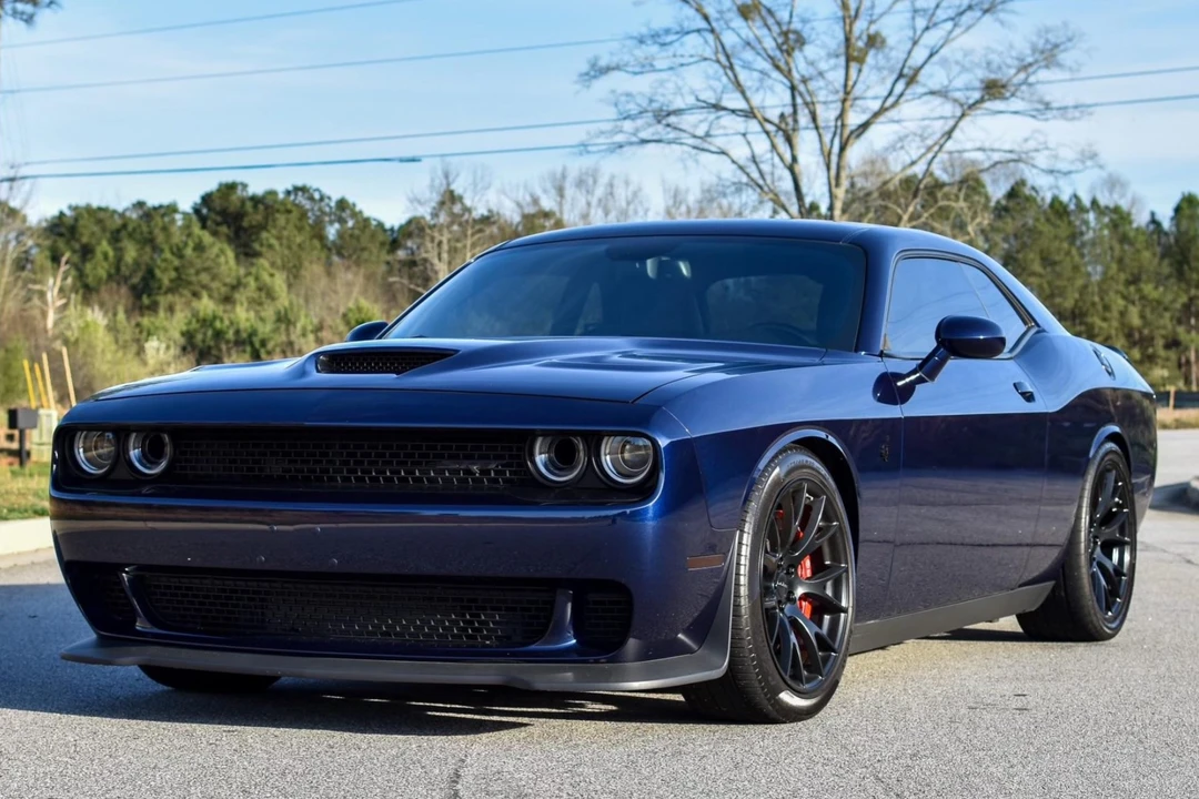 2015 Dodge Challenger SRT Hellcat 3rd Gen - Image 3 of 31