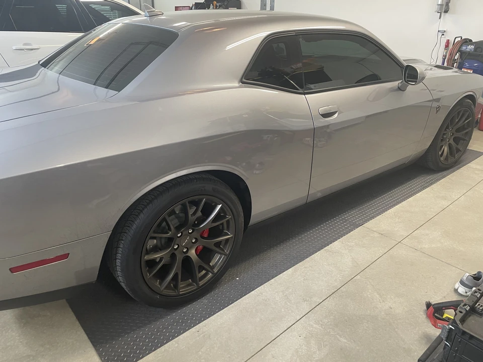 2015 Dodge Challenger SRT Hellcat 3rd Gen - Image 4 of 15